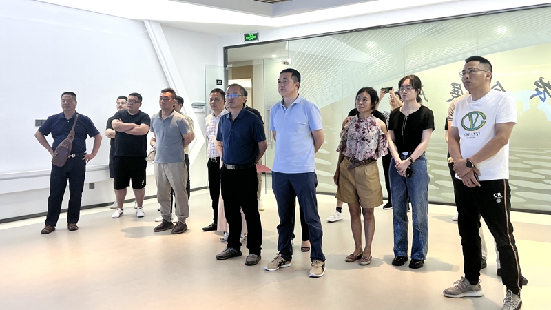 衢州市發(fā)改委黨委委員、對口辦副主任陳齊禮到浙江農(nóng)合考察消費幫扶工作